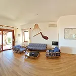 Gaviel, Con Accesso Diretto Al Mare Villa