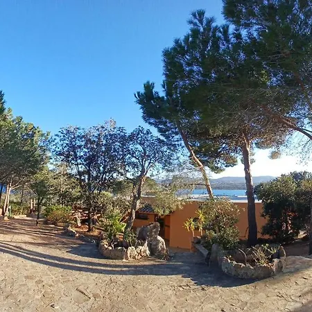 Gaviel, Con Accesso Diretto Al Mare