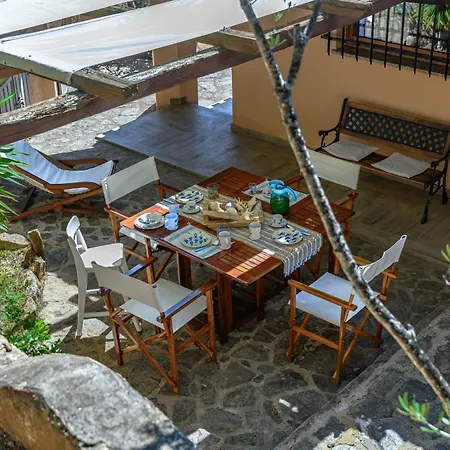 Gaviel, Con Accesso Diretto Al Mare * Porto Istana
