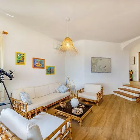 Gaviel, Con Accesso Diretto Al Mare 빌라 Porto Istana