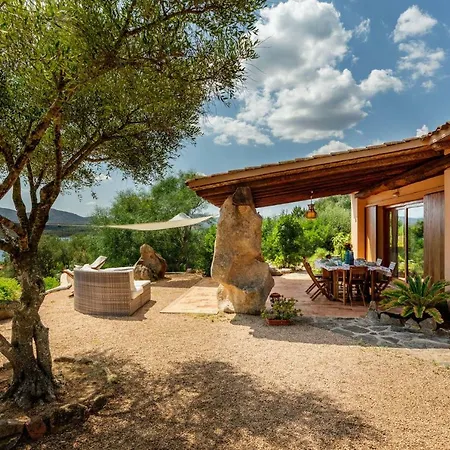 Gaviel, Con Accesso Diretto Al Mare Porto Istana