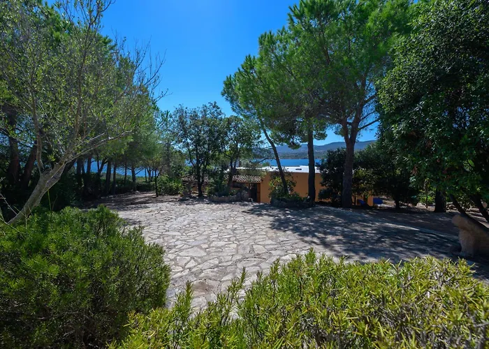 Gaviel, Con Accesso Diretto Al Mare Villa