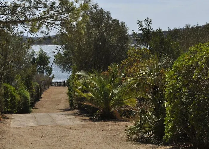 Gaviel, Con Accesso Diretto Al Mare